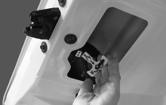 Object Number: 1223851  Size: B3